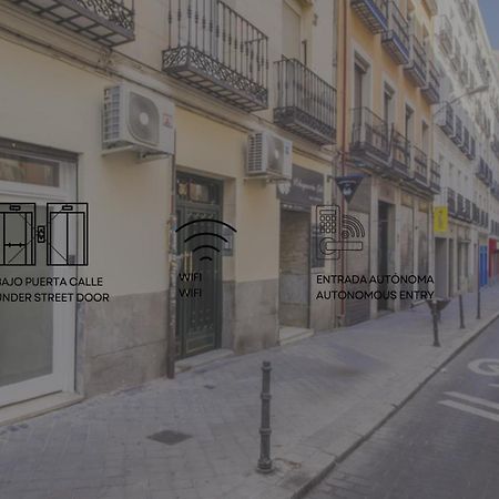 Cool Deluxe Interior Design A 2 Min De Gran Via Apartment Мадрид Екстериор снимка